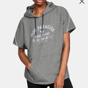 NEW Under Armour Loose short sleeves Tunic hoodie